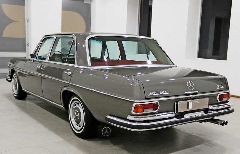 1971 Mercedes W109 300SEL 3.5